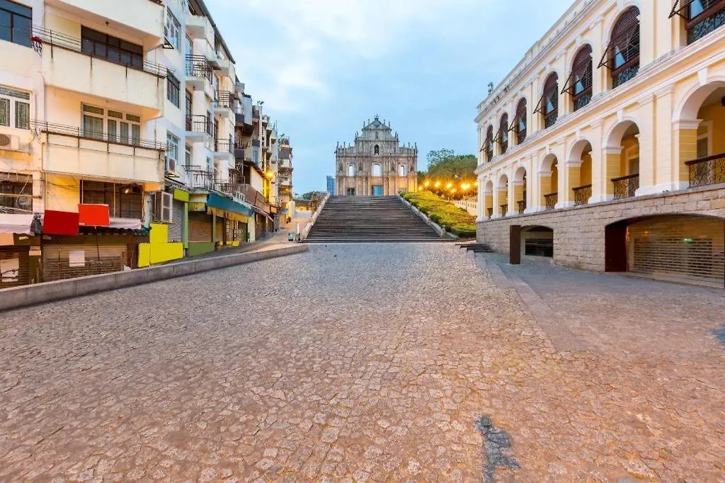 **  Man Va Hotel Макао Китай