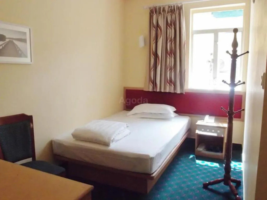 **  Man Va Hotel Макао Китай